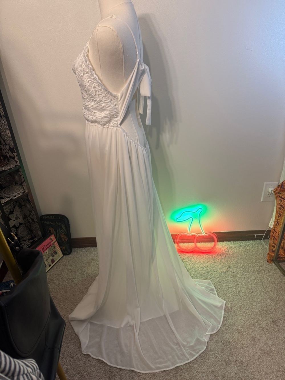White Lace Tie-back Bodice Maxi Dress with Train for Wedding or Engagement - Picture 3 of 3